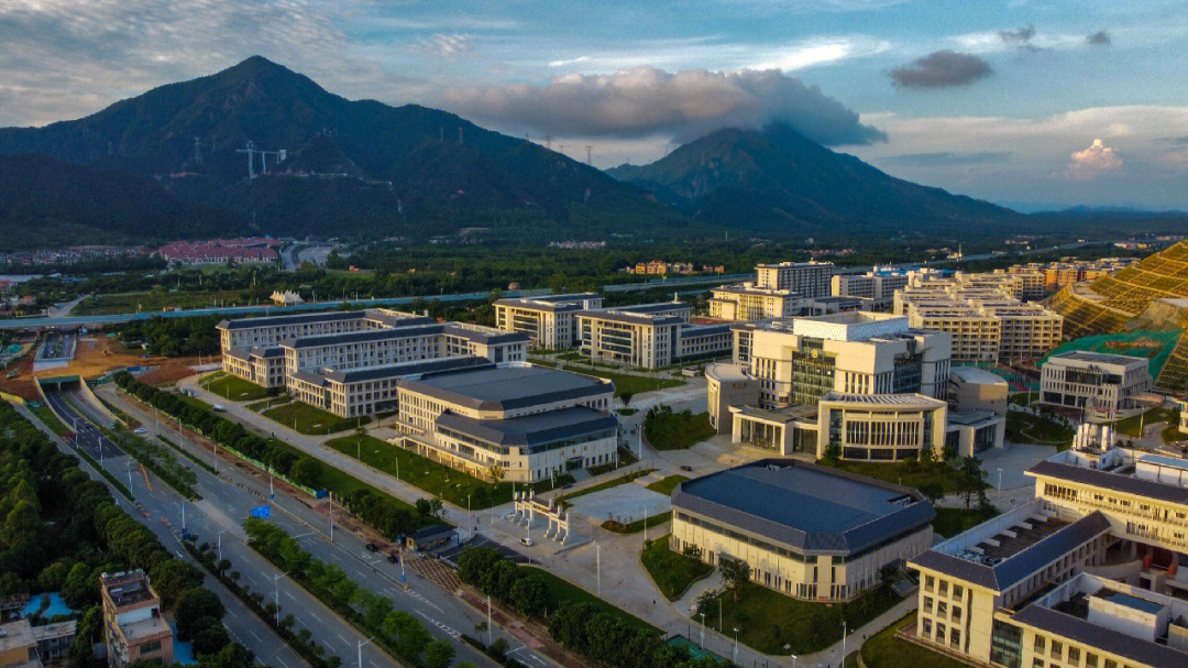 广东科贸职业学院 产教融合，培育新时代商贸技术人才